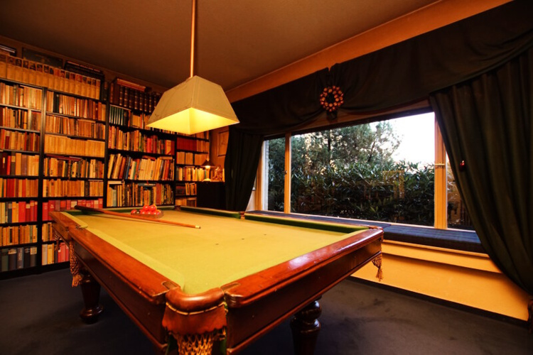 Billardtisch