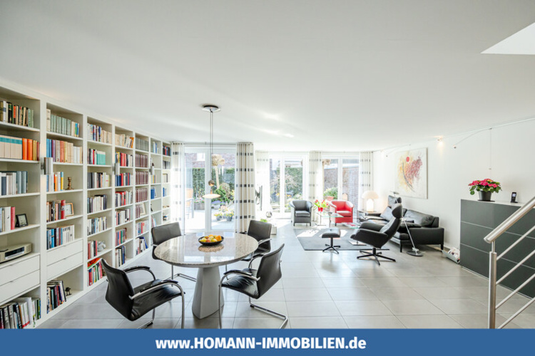 Wohn/-Esszimmer