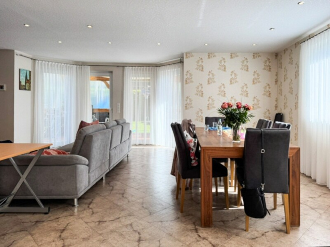 Wohn- und Esszimmer im Erdgeschoss